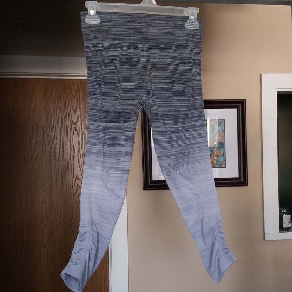 Athletic legging black fade to gray